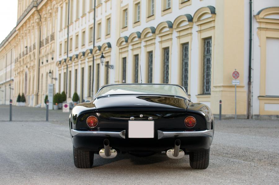  Bizzarrini 5300 GT Strada 1966 года  (фото 13 из 18)